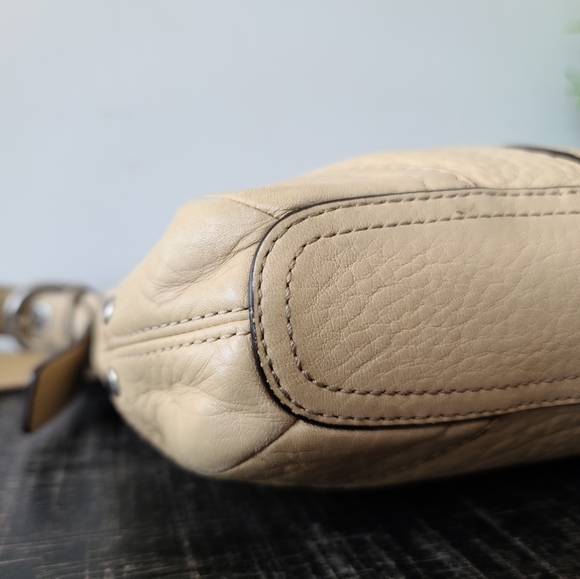 Coach Vintage Pebbled Leather Crossbody Bag #F12319 - Picture 7 of 11